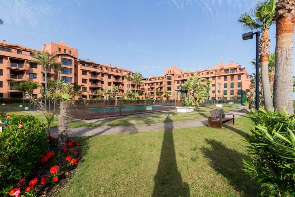 Pushe Playa Granada Beach&Golf 1 Мотріль Екстер'єр фото